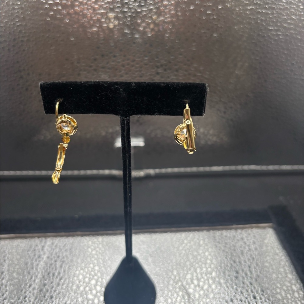Elegant Gold Drop Earrings With Cz - Picture 5 of 6